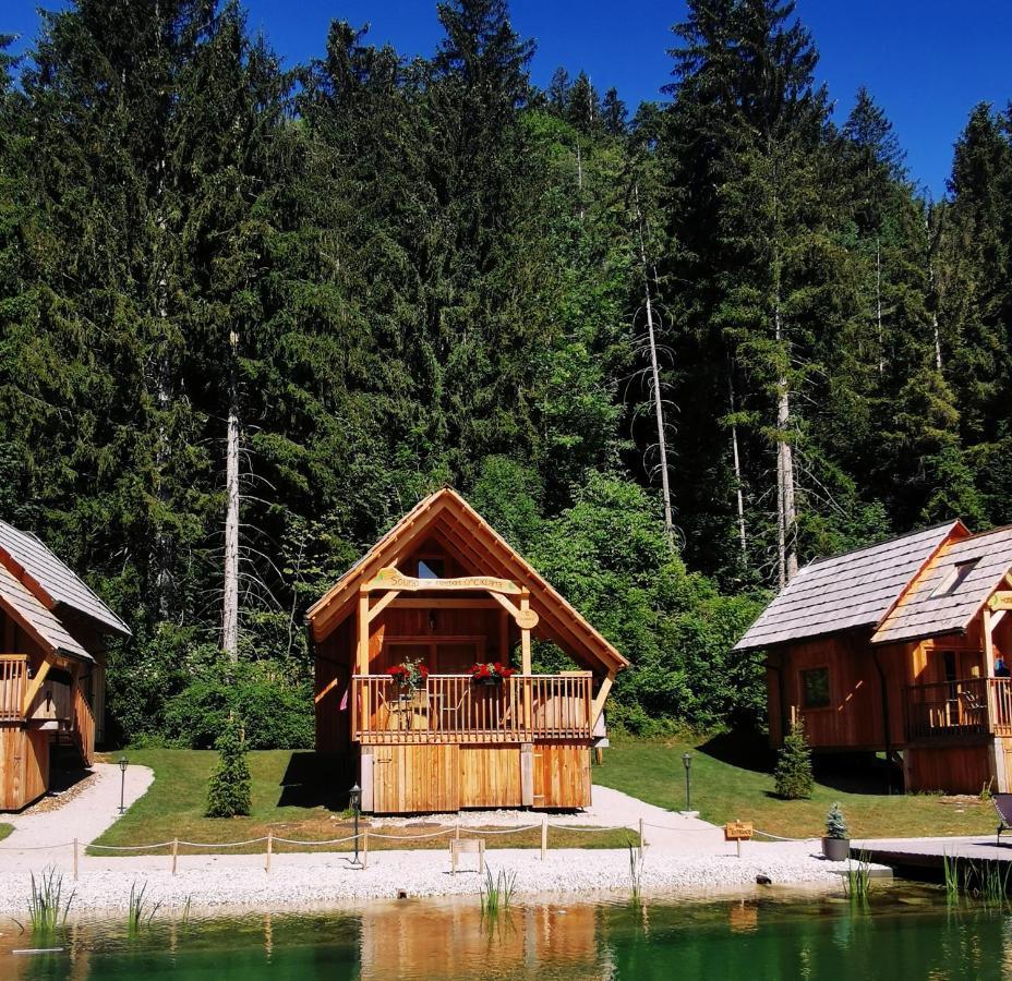 Hotel Ribno Luxury Glamping à Bled Extérieur photo