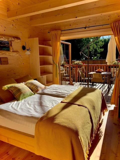 Hotel Ribno Luxury Glamping à Bled Extérieur photo